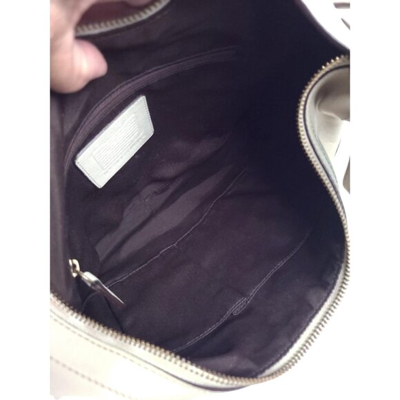 COACH Large Hobo Shoulder Bag in ivory/white - Picture 10 of 11